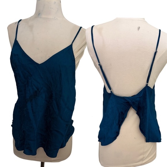 Victoria's Secret Blue Backless Camisole Top women’s Sz large - Picture 1 of 5